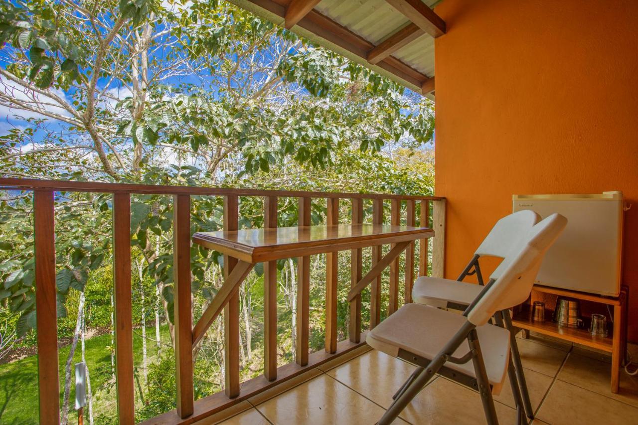 Hotel La Hacienda Quesada  Екстериор снимка