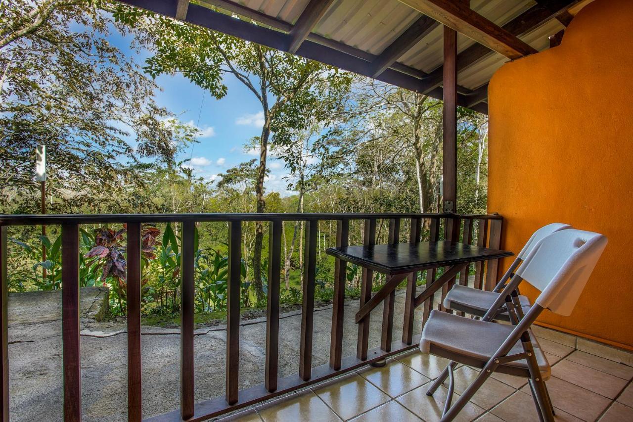 Hotel La Hacienda Quesada  Екстериор снимка