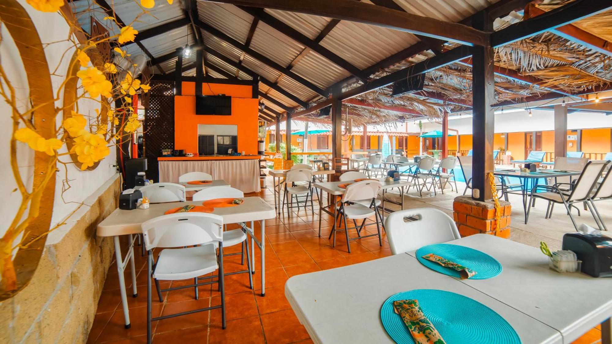 Hotel La Hacienda Quesada  Екстериор снимка