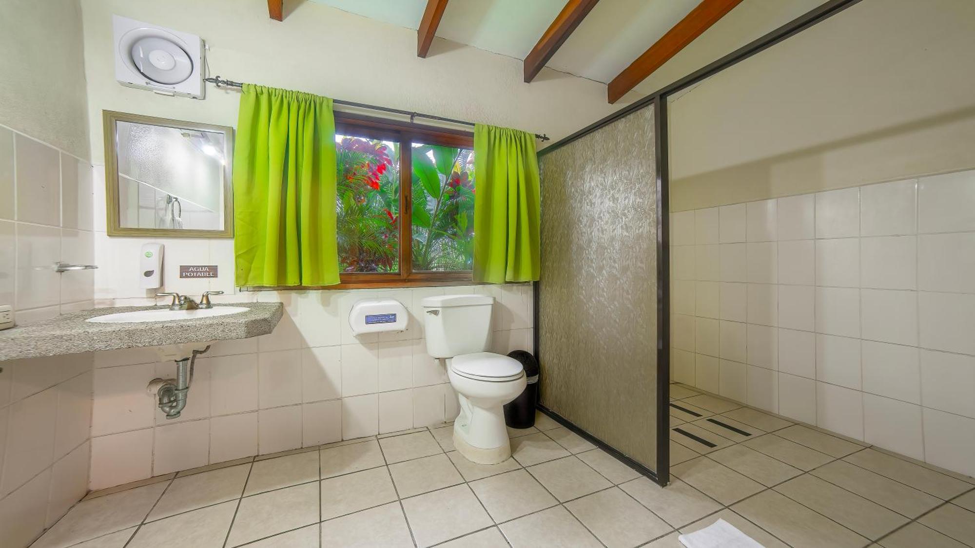 Hotel La Hacienda Quesada  Екстериор снимка